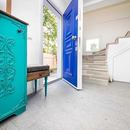 Colorful Villa Close To The Shore With A Pleasant Backyard And Terrace In Bodrum *