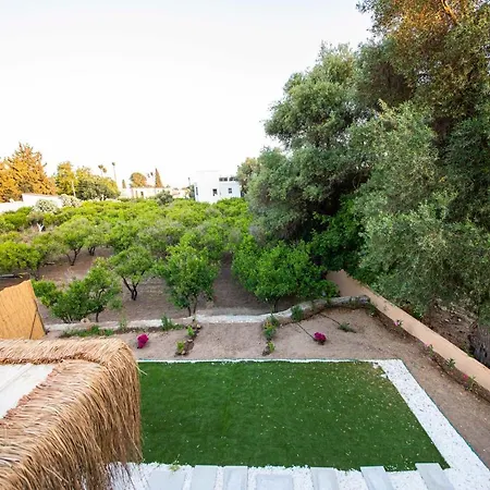 Colorful Villa Close To The Shore With A Pleasant Backyard And Terrace In Bodrum Villa Bitez